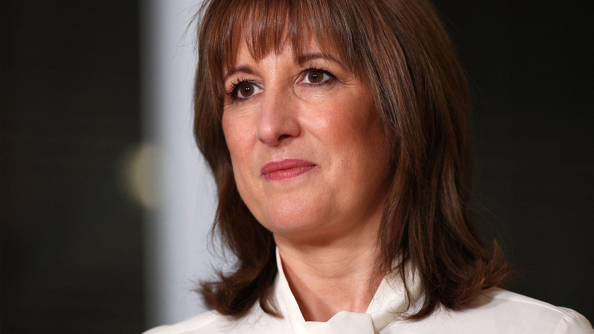  A close up photo of Rachel Reeves wearing a white blouse