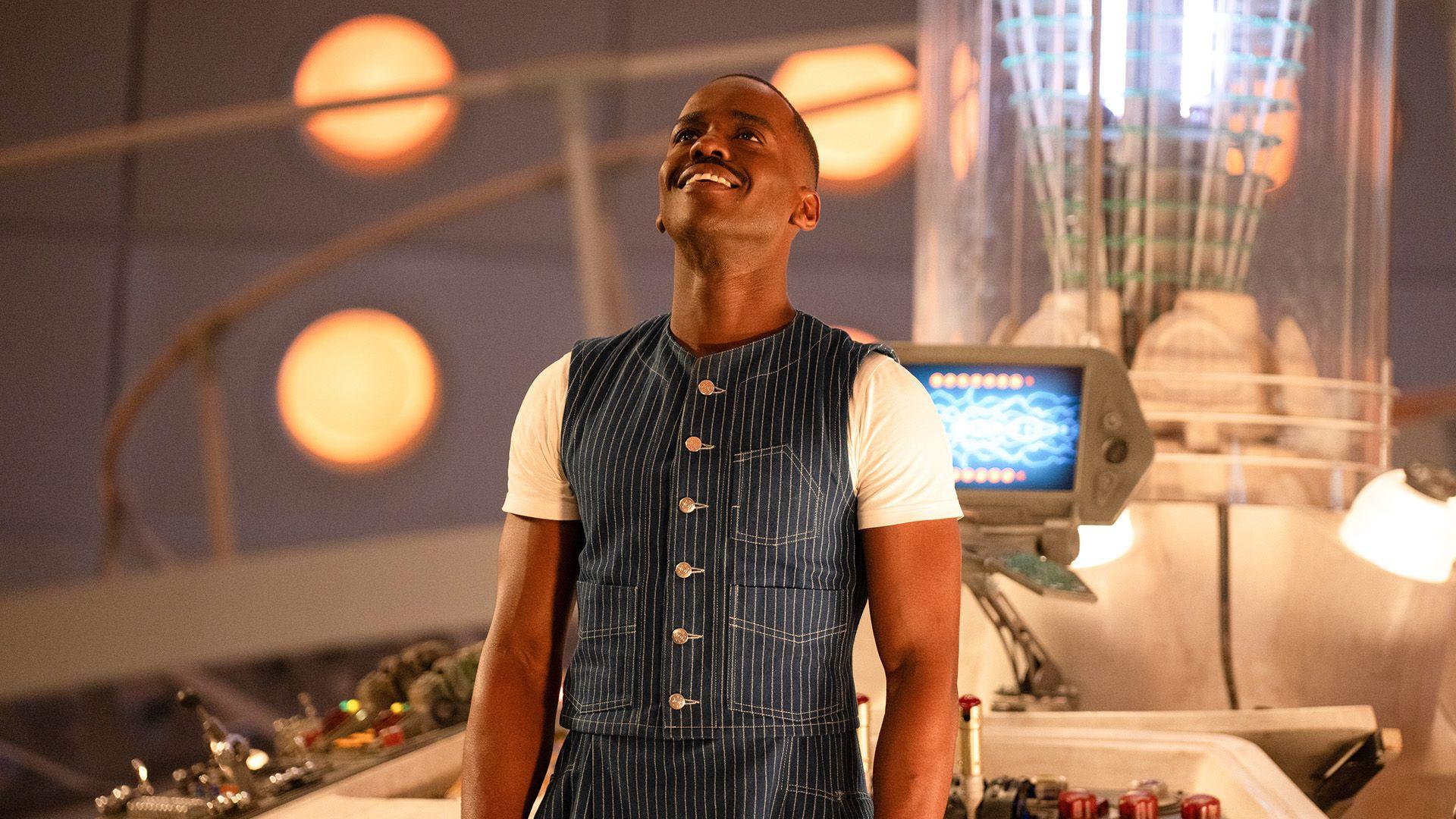Ncuti Gatwa stands in the TARDIS as the Doctor