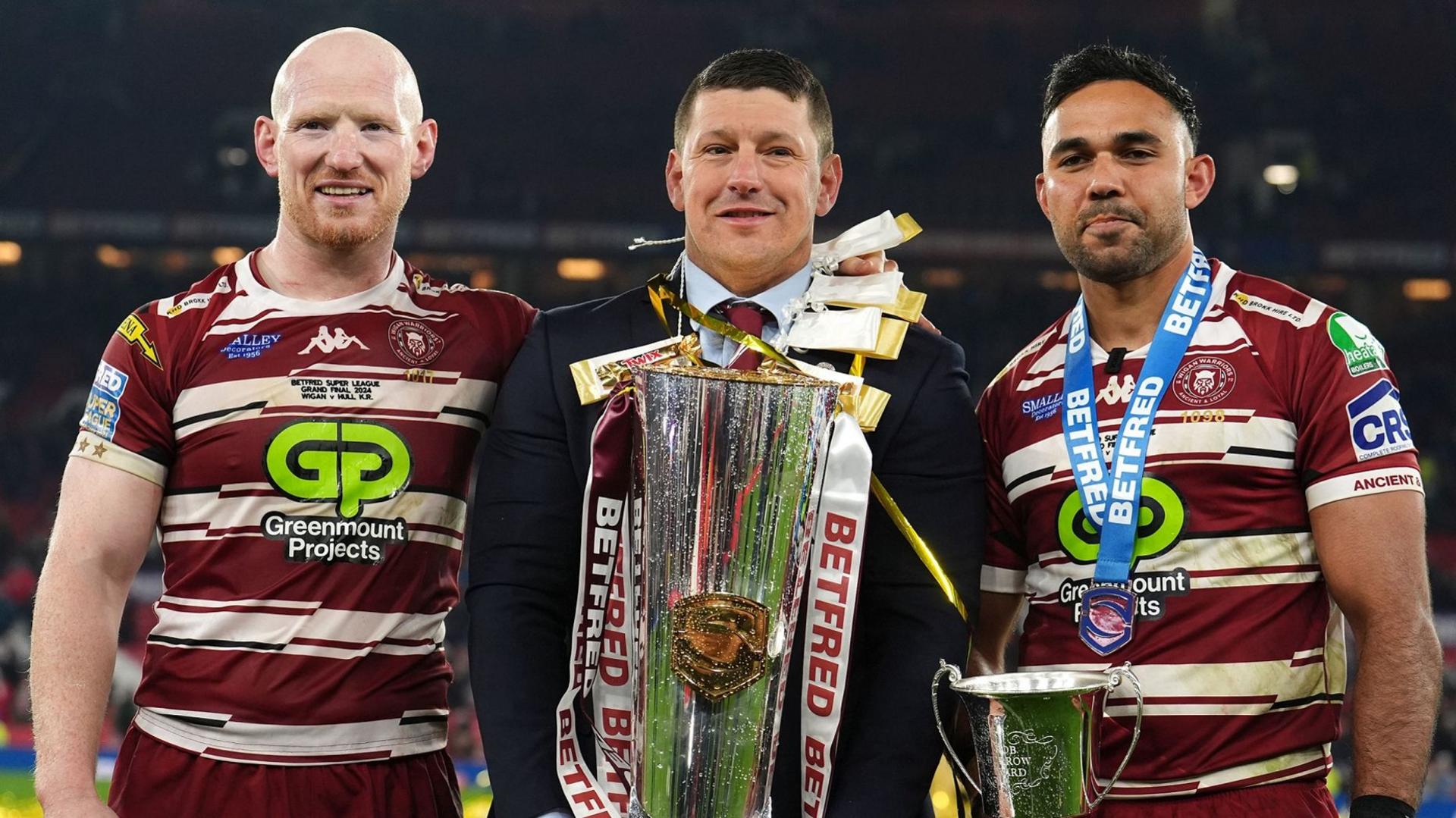 Liam Farrell, Matt Peet and Bevan French with the Super League trophy