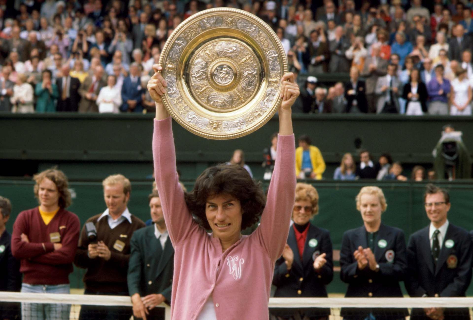 Virginia Wade celebrates winning Wimbledon in 1977