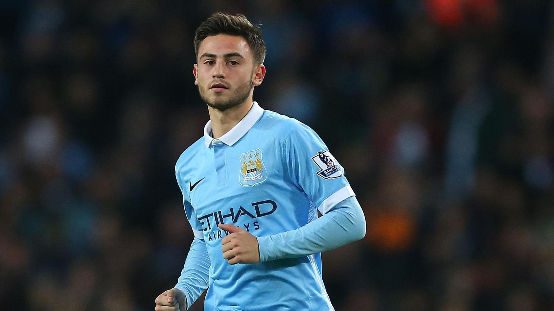 Patrick Roberts playing for Manchester City in 2015