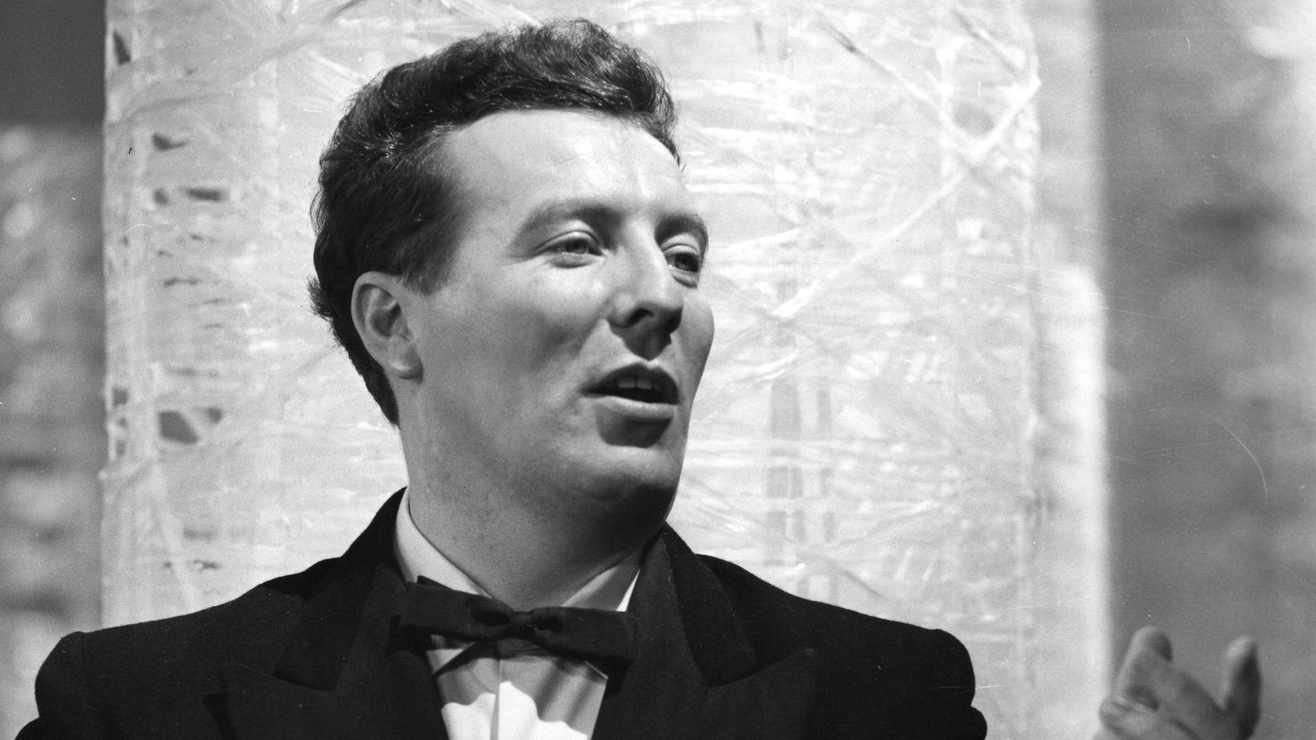 Stuart Burrows