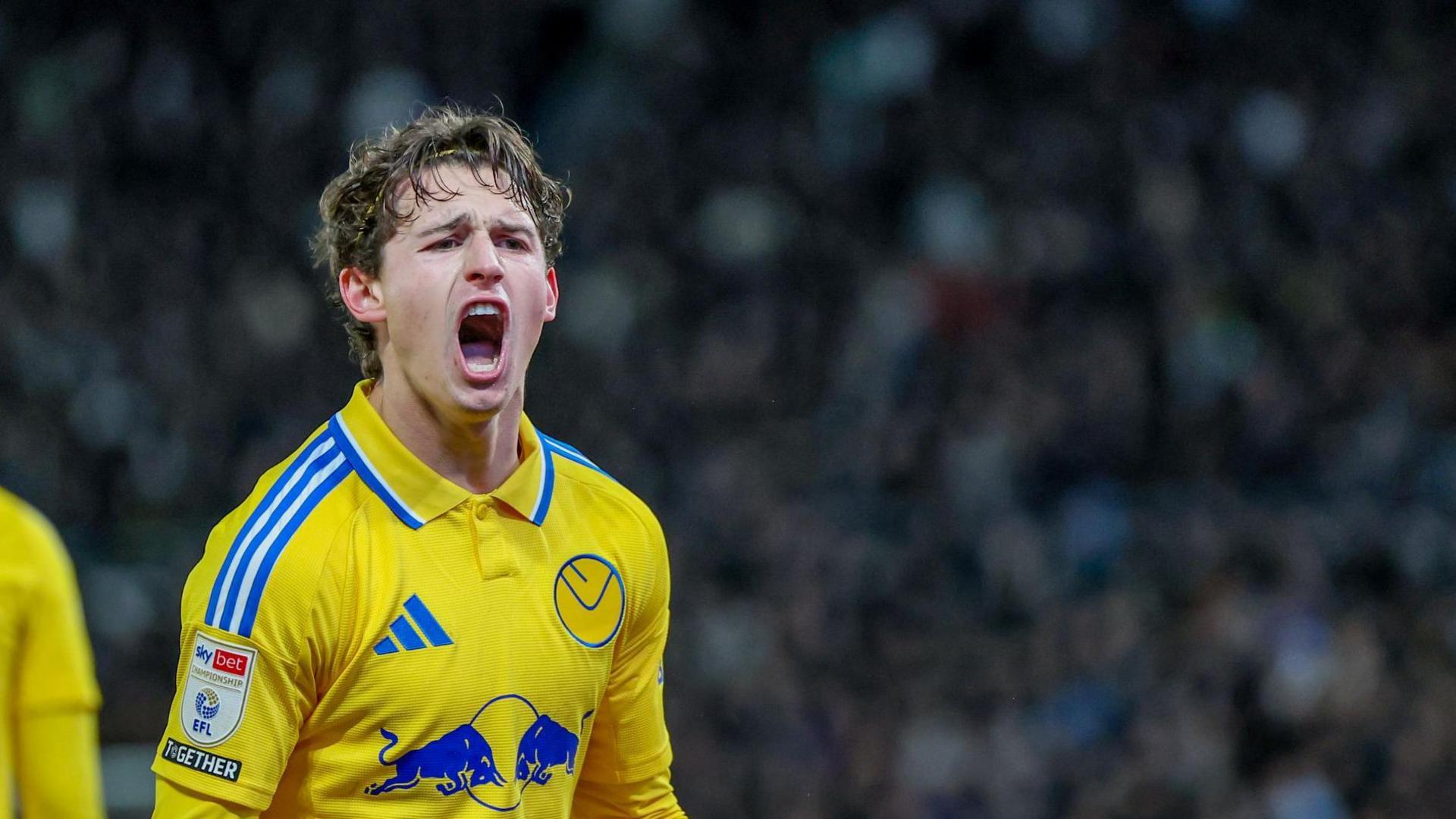 Leeds' Brenden Aaronson celebrates his goal at Derby