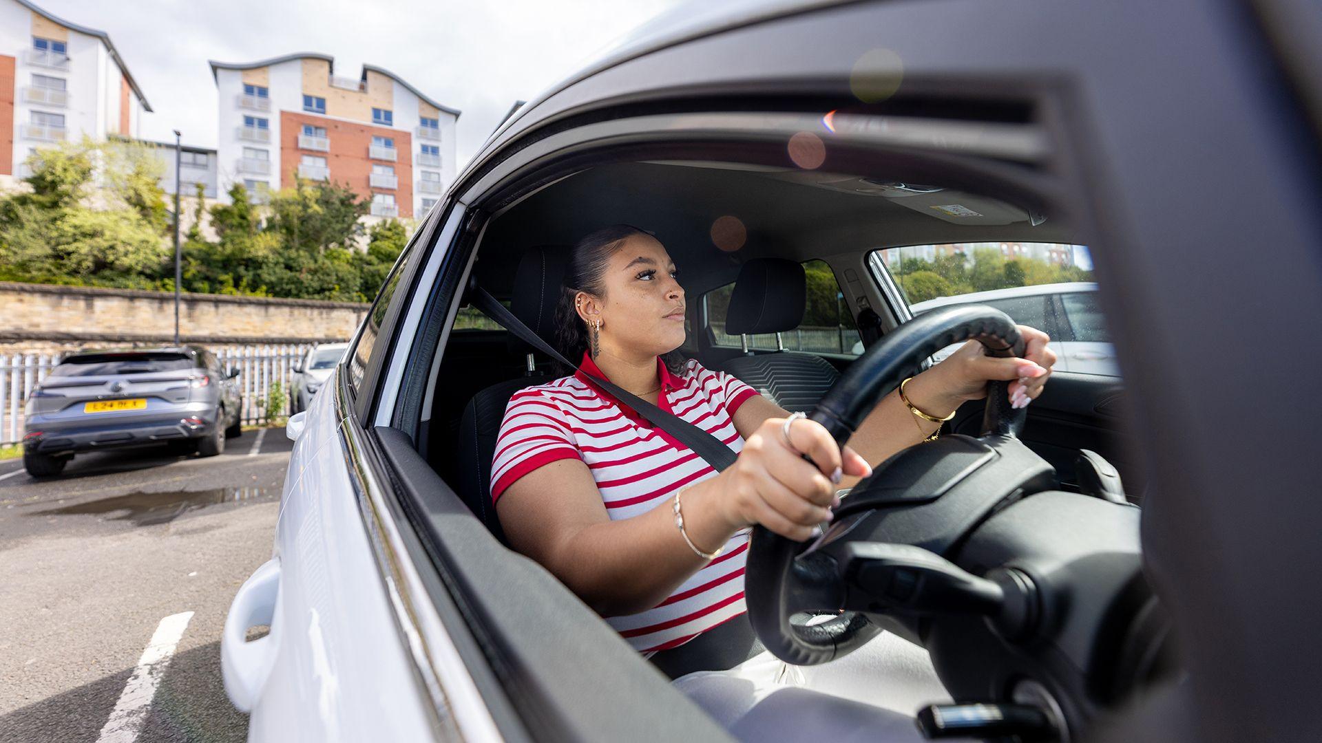 'Ghost brokers' targeting 17 to 25 year-olds with fake car insurance ...