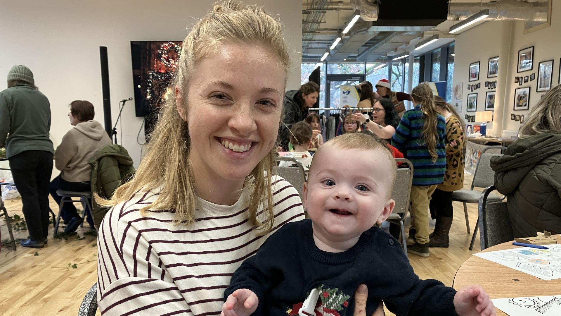 Mollie Corfield a'i mab, Jac