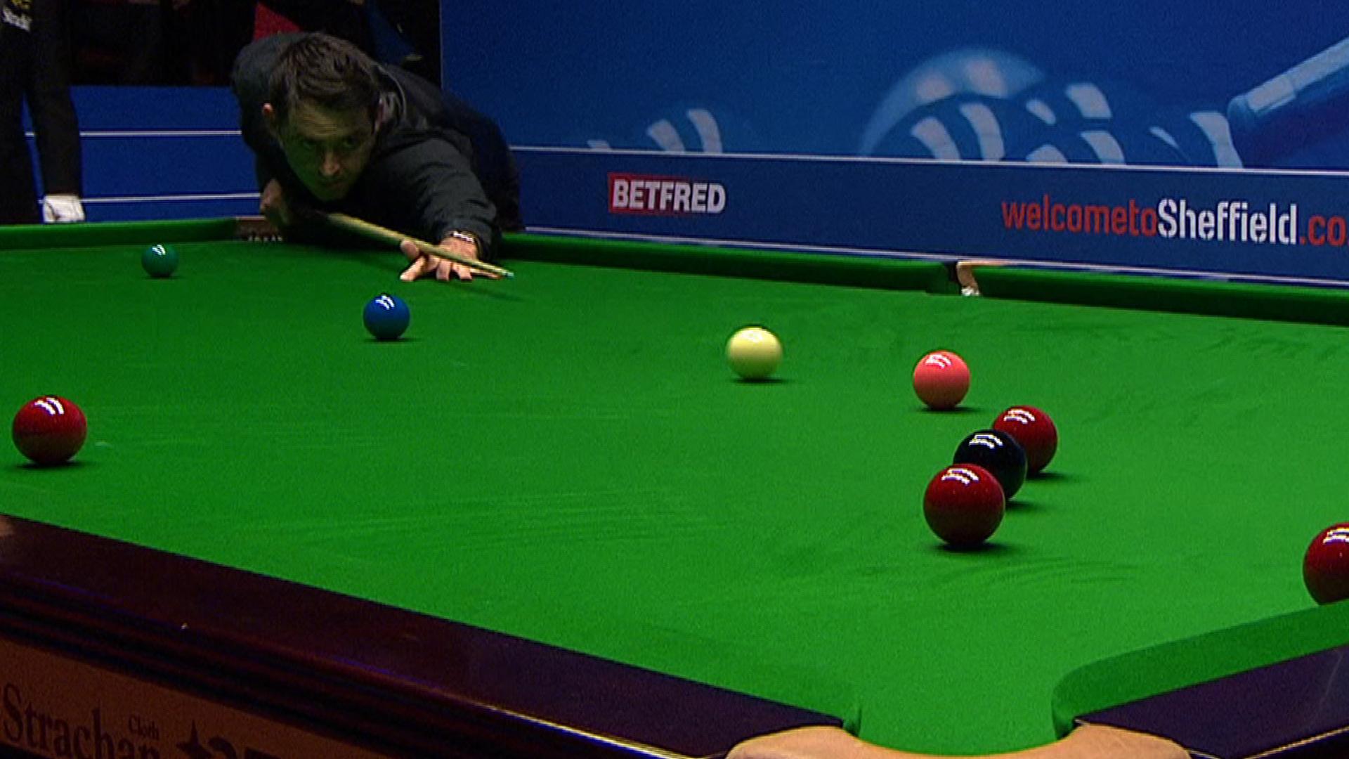 Ronnie O'Sullivan at the 2016 World Snooker Championship