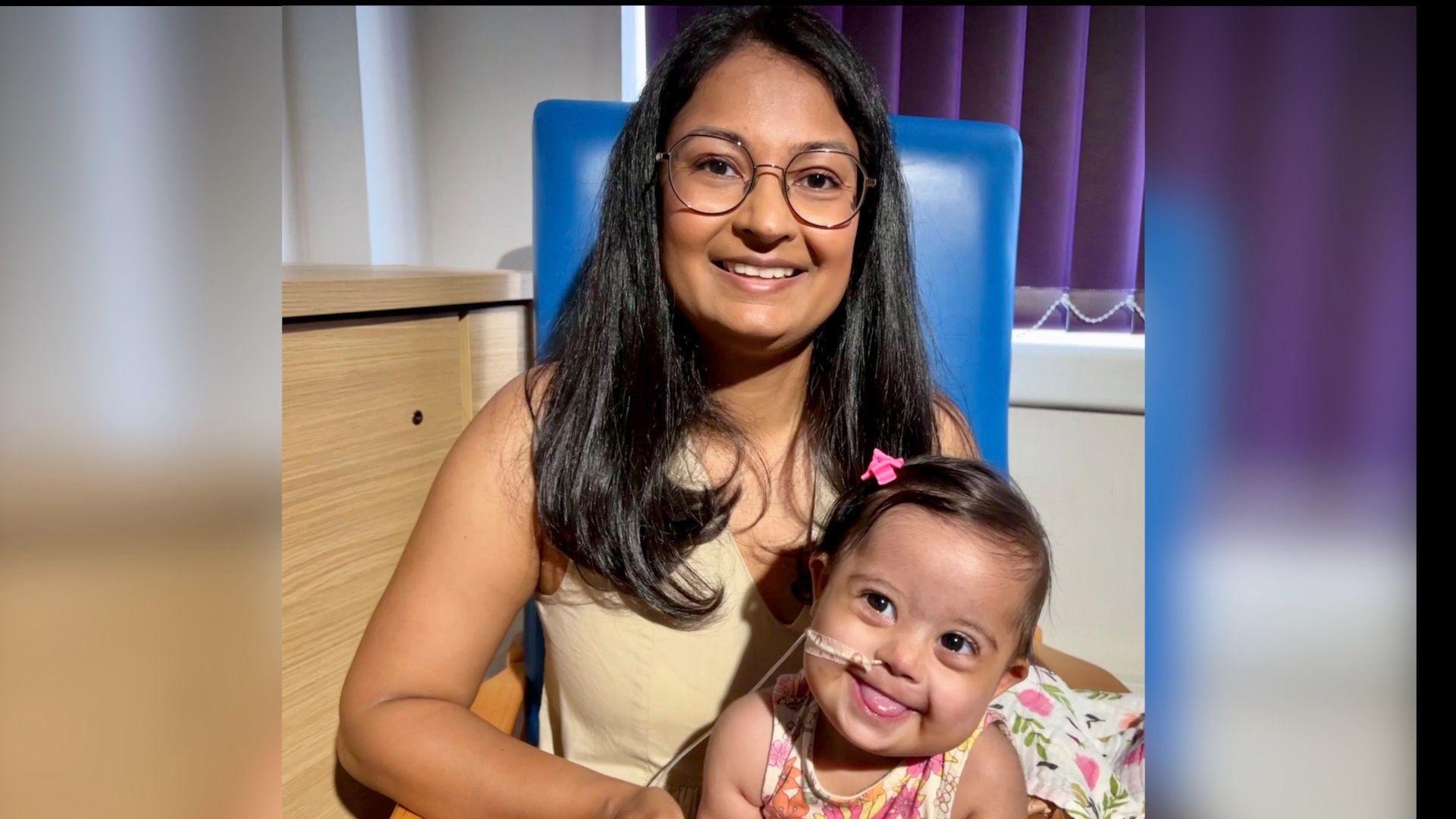 Khilna Trivedi with her daughter Nandi