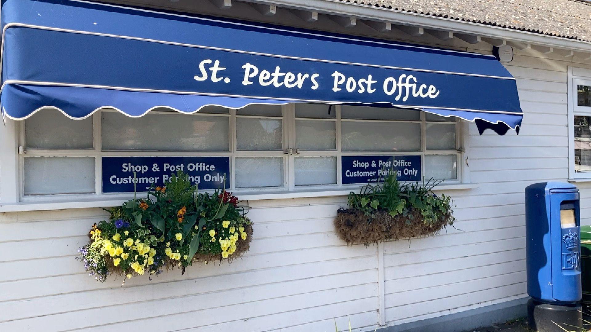 The post office could be expanded with the addition of a cafe and toilets