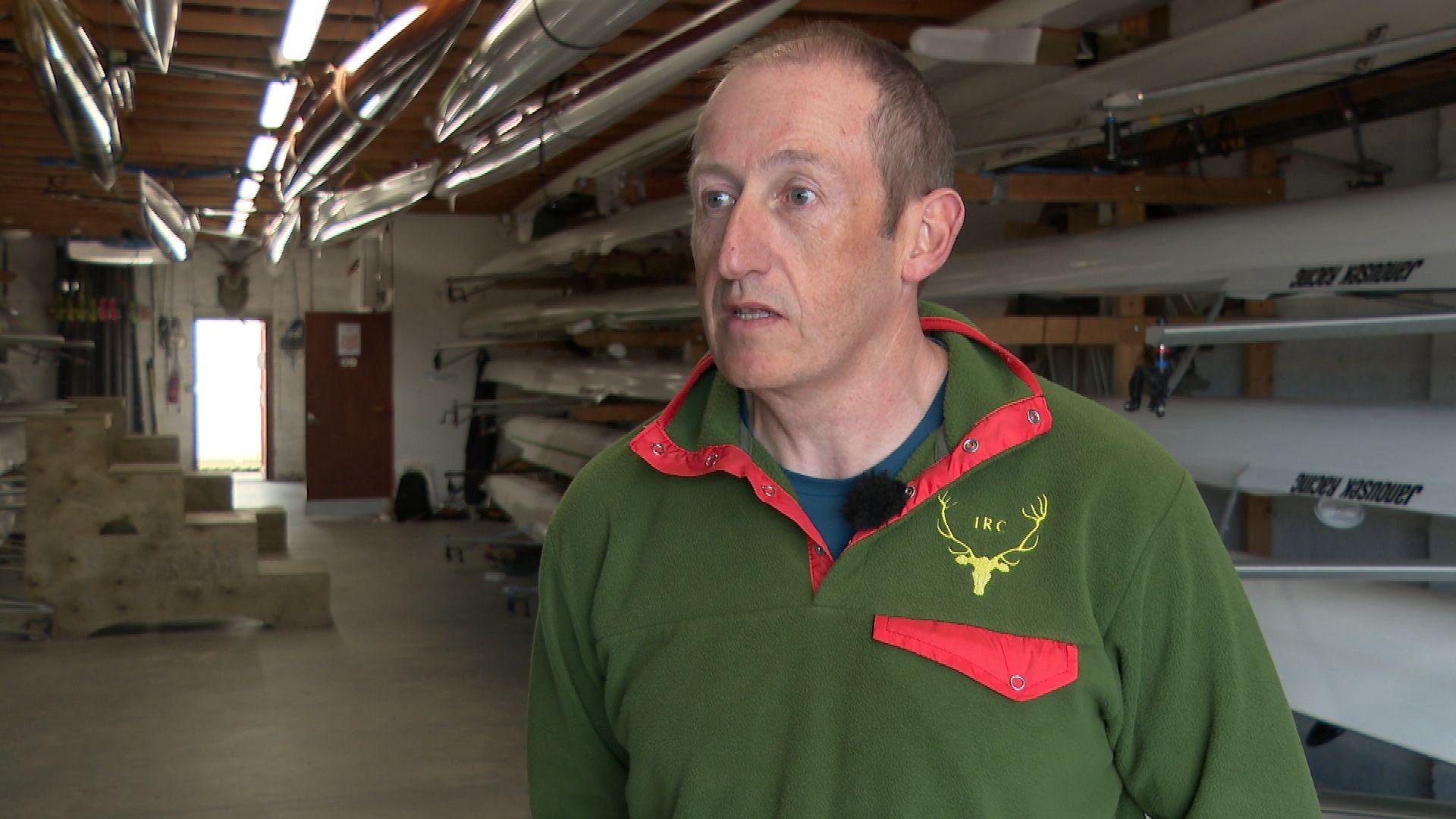 Raibeart Gòrdan bho Chluba Iomraidh Inbhir Nis 