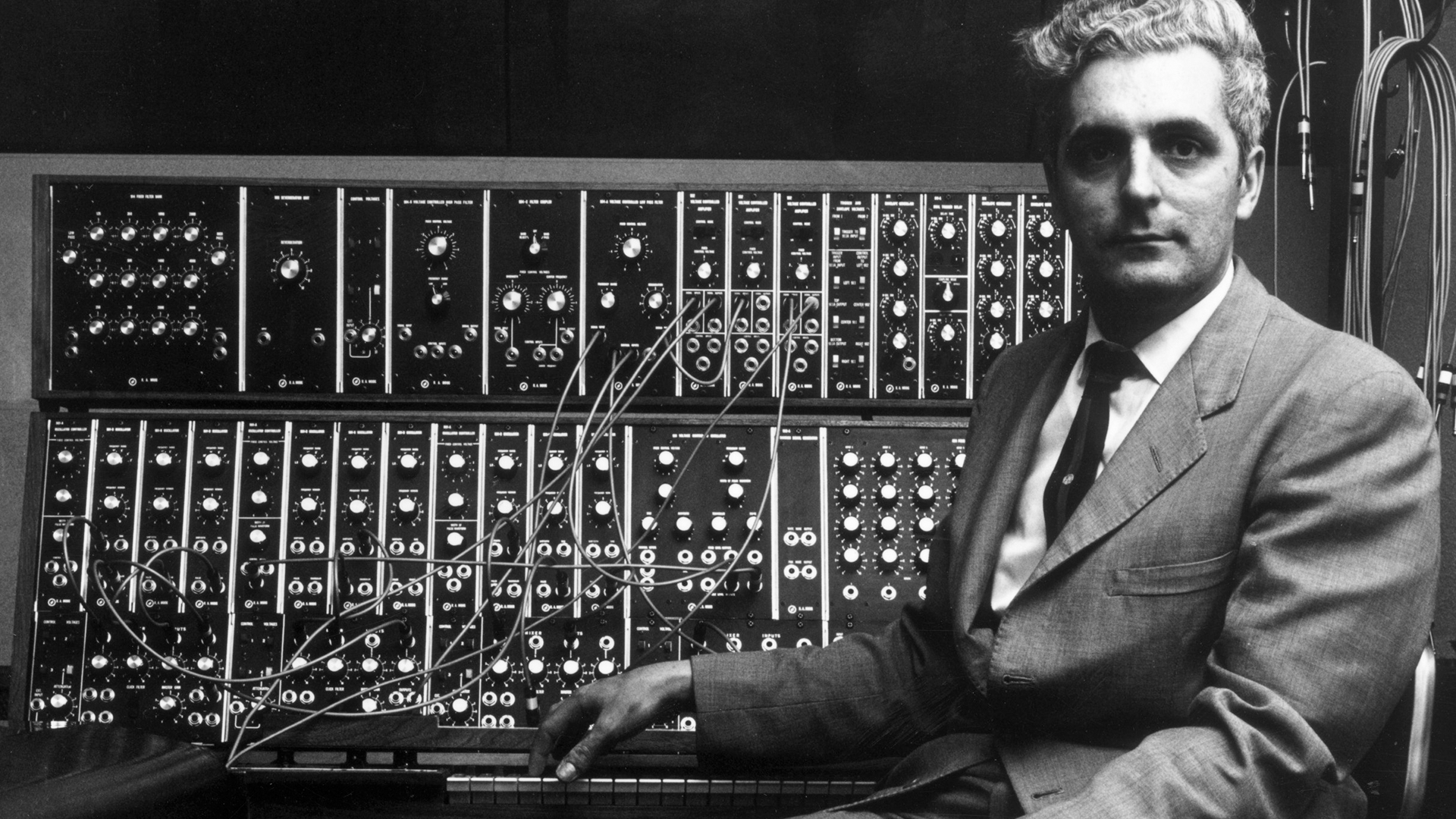 Robert Moog and the sound of tomorrow - BBC