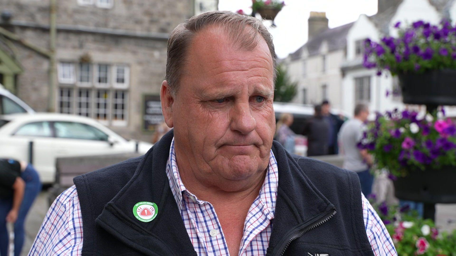 Derek Owen