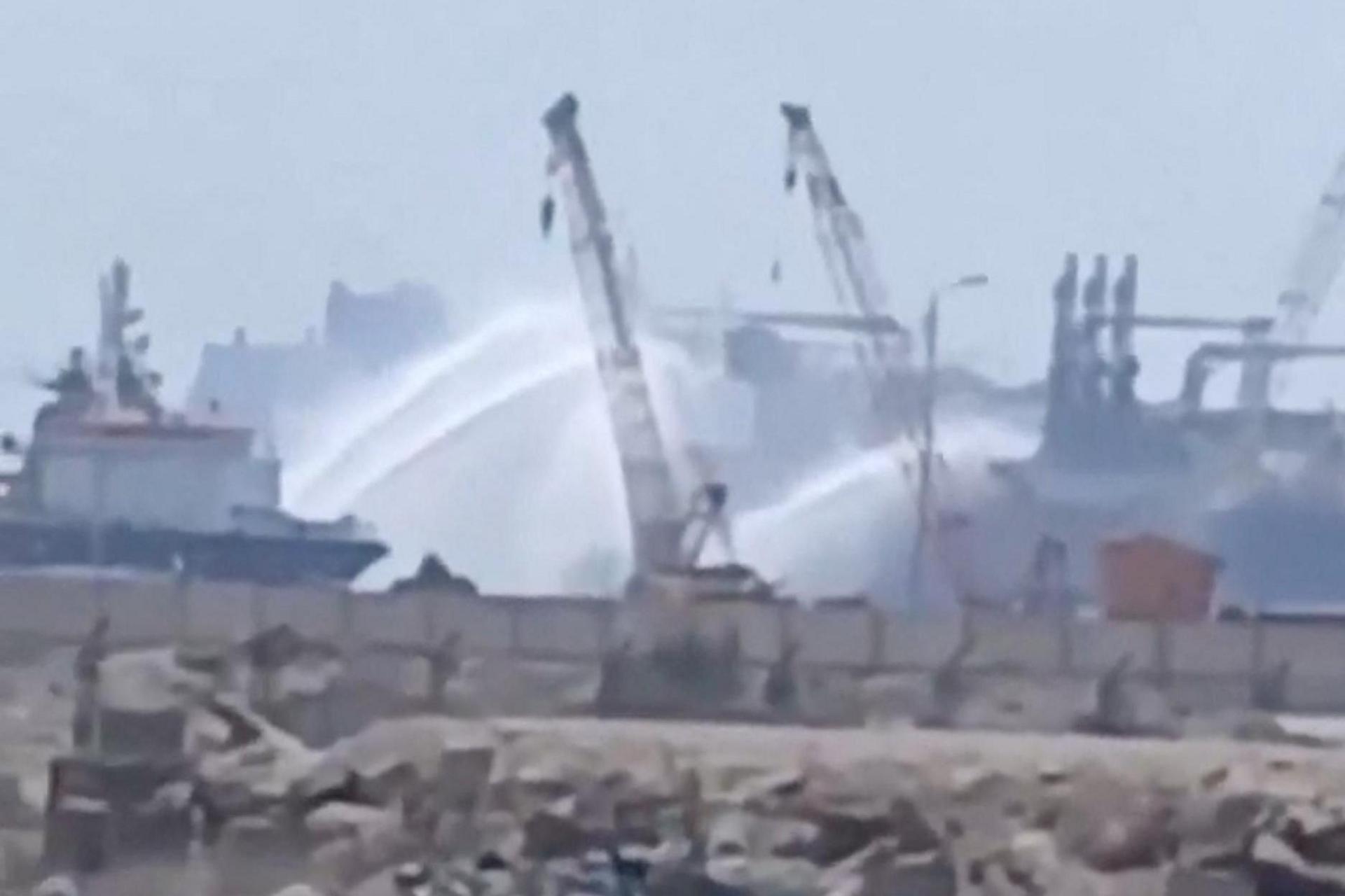 Social media video shows tugboats firing water jets at vessels on fire in Damietta port, Egypt (29 July 2026)