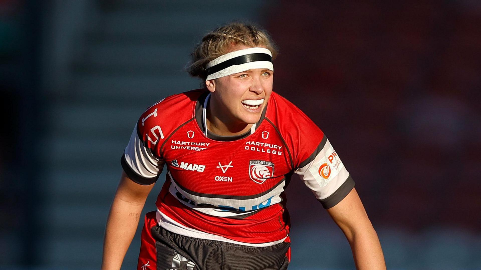 Zoe Aldcroft on the field during a Gloucester-Hartpury match