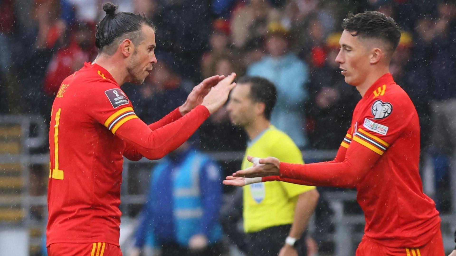 Harry Wilson replaces Gareth Bale during Wales' 2022 World Cup play-off win over Ukraine