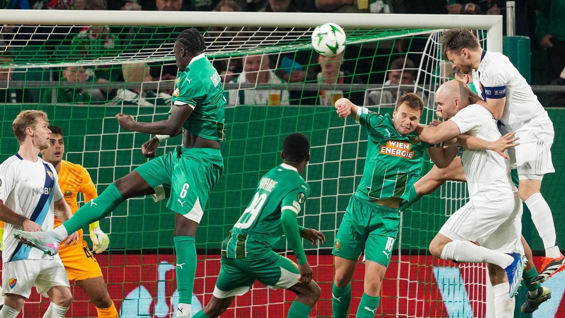 Djurgarden score against Rapid Vienna