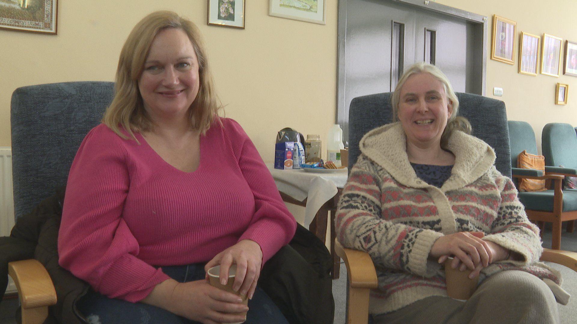 Donna NicGriogair agus Janet Ross Jordan