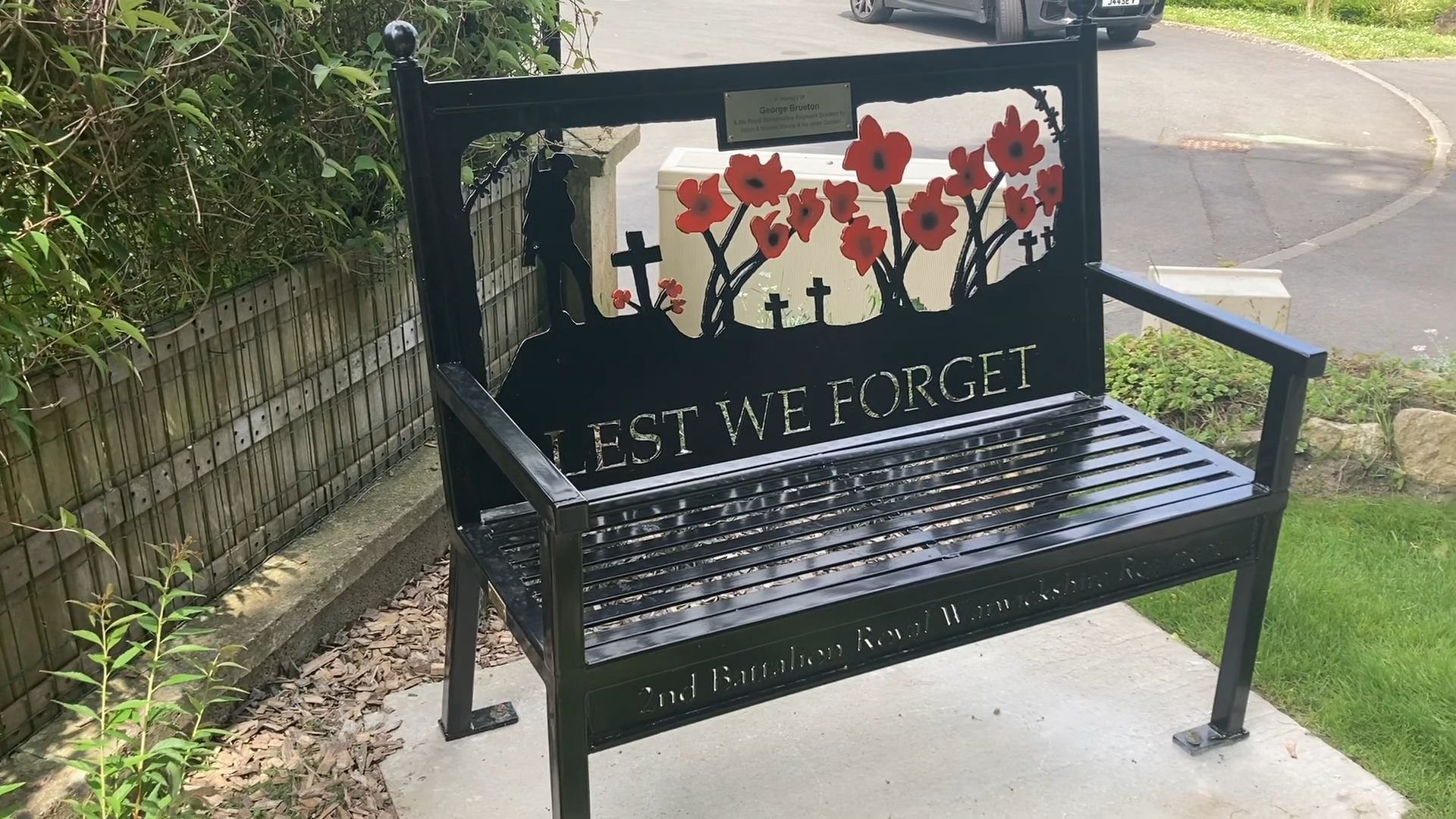 Memorial bench