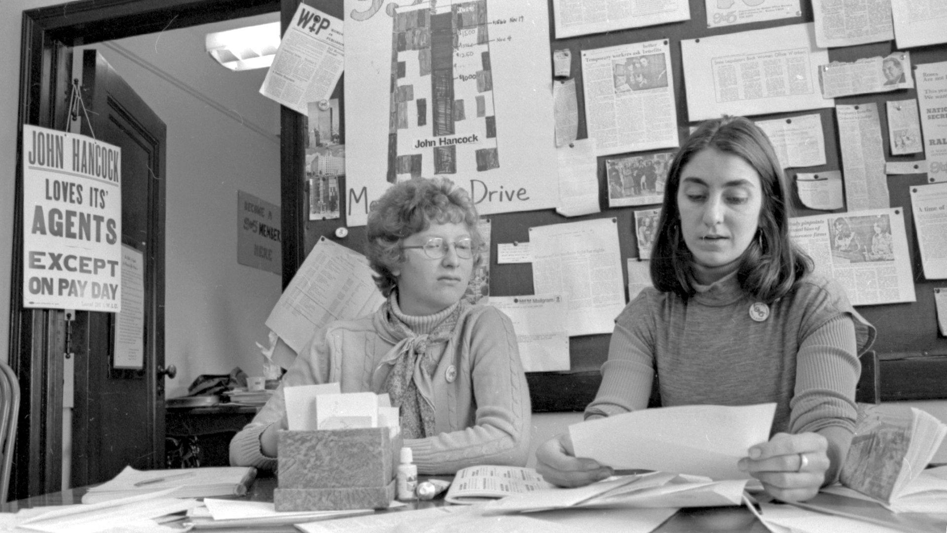 Ellen Cassedy and Karen Nussbaum in the 9to5 office at the YWCA