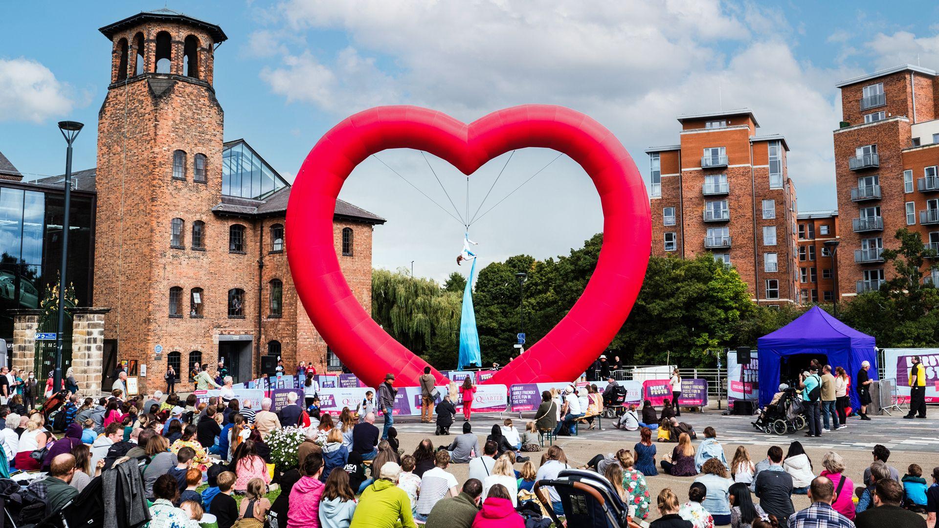 Derby Festé performances on the cathedral green in Derby city centre.