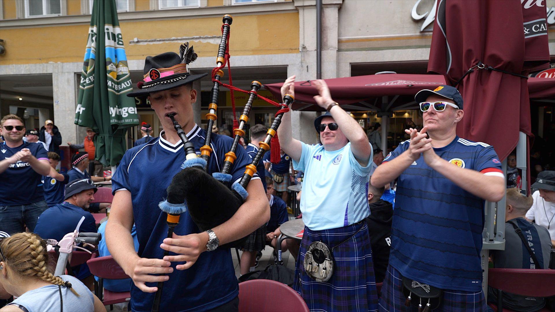 A piper in Munich