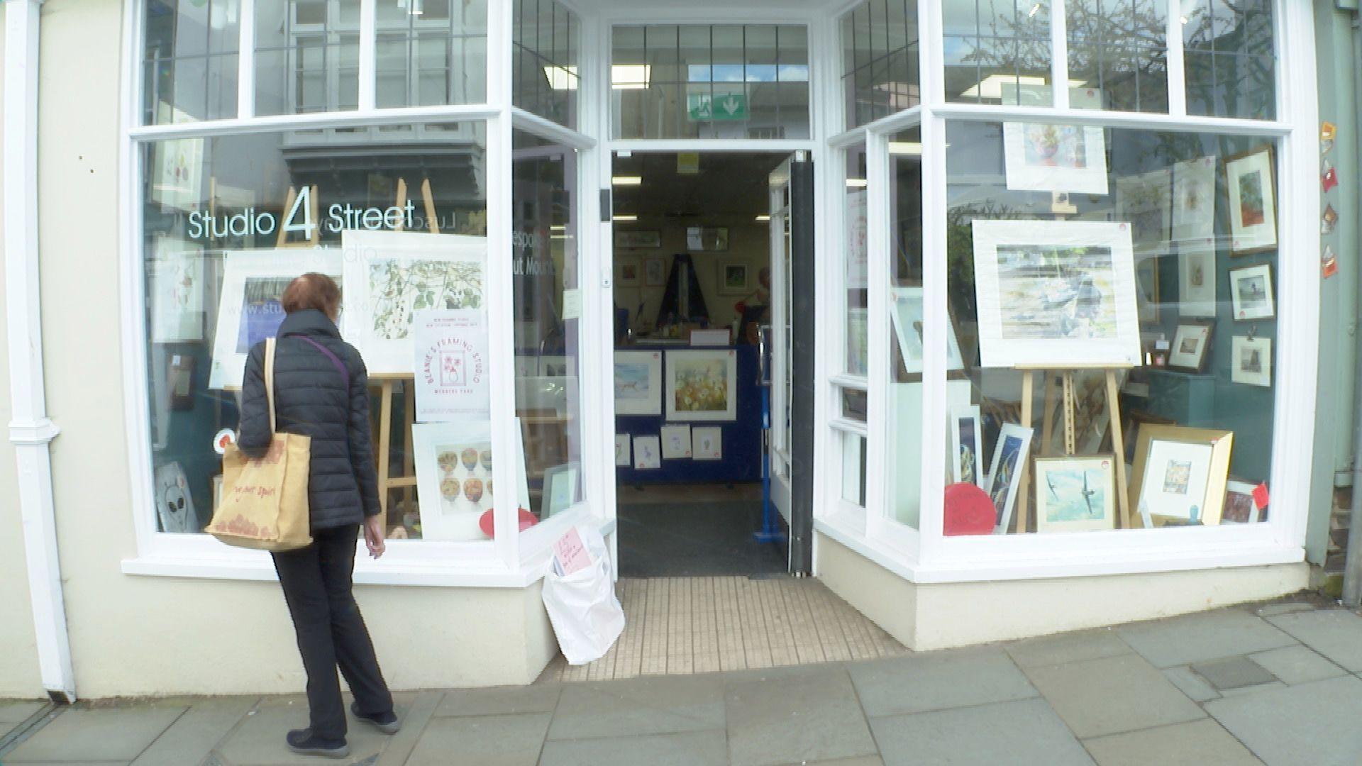 The front of Studio 4 Street in Totnes, a picture framing shop which is closing down