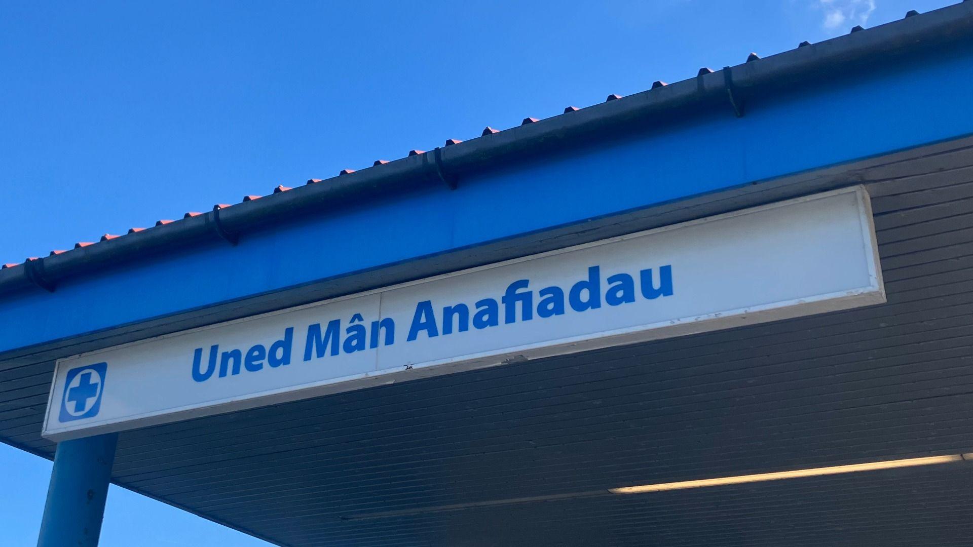 Arwydd Uned Mân Anafiadau