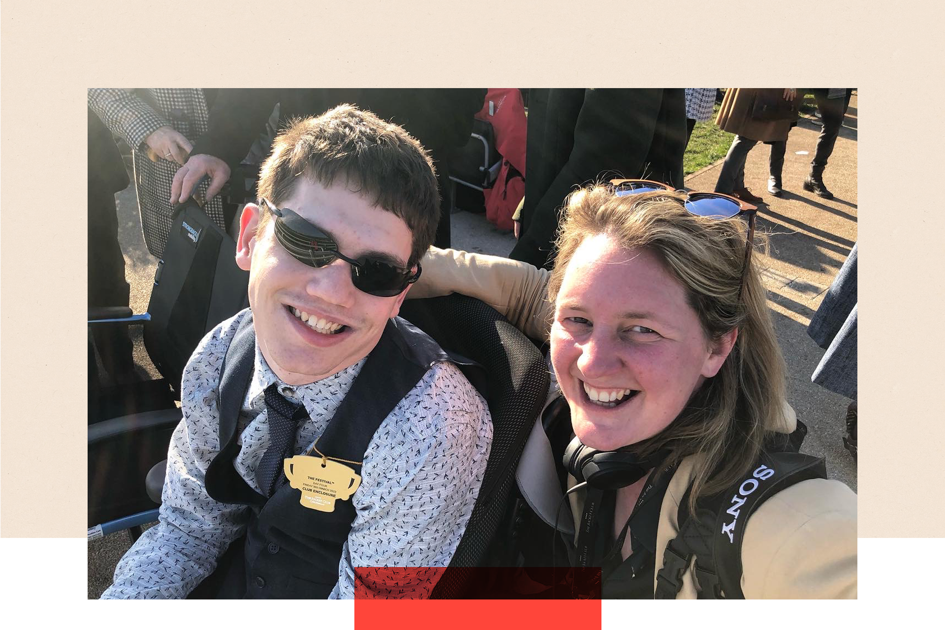 Elliot and Rachel pictured together at Cheltenham races