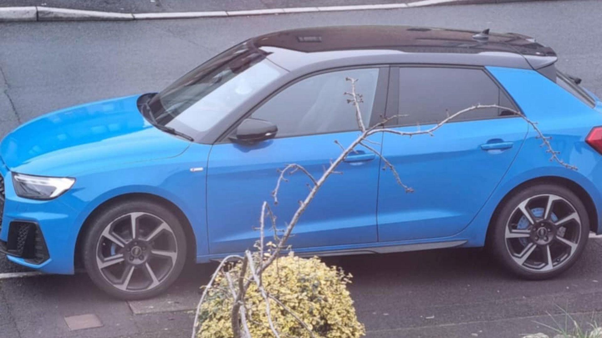 Llun o gar Audi A1 glas