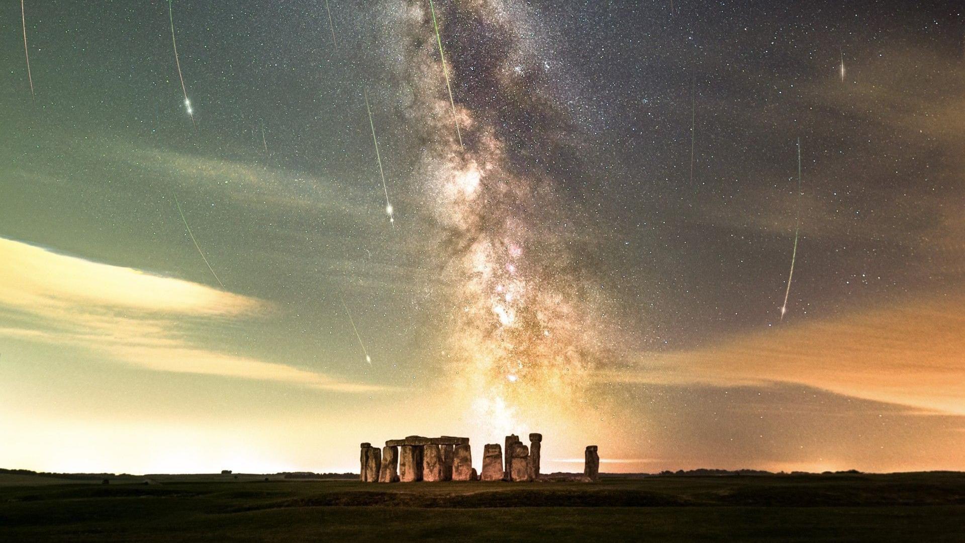 Perseids above Stonehenge