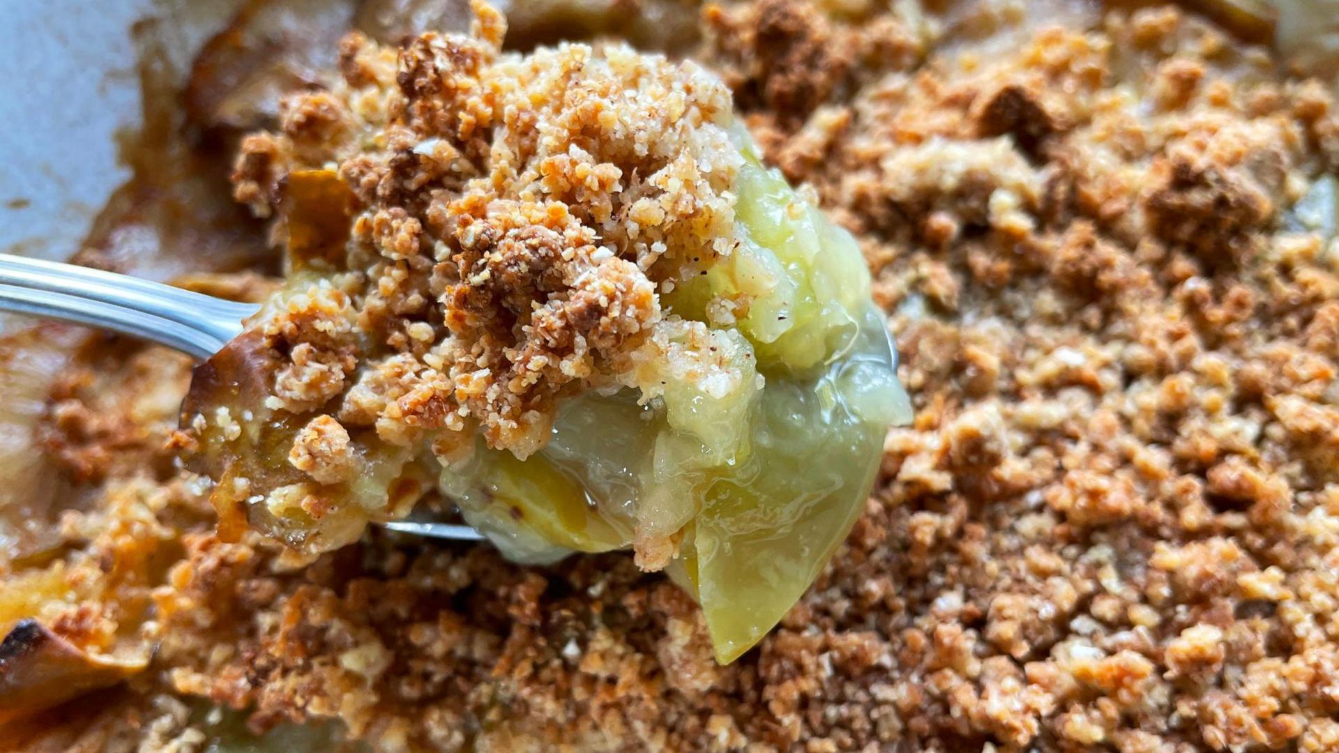 Apple crumble