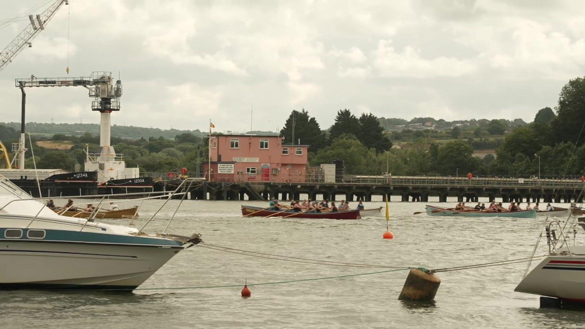 Rowers in Saltash