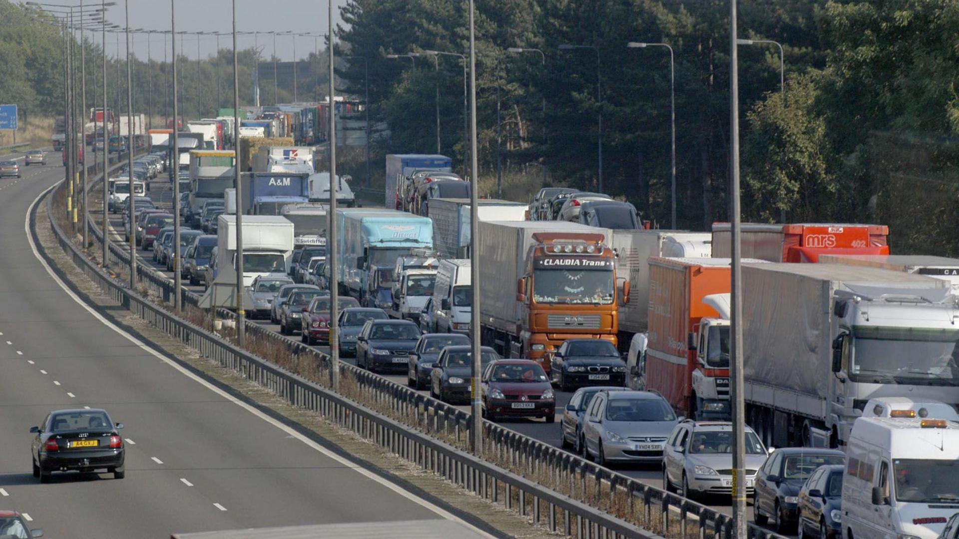 Traffic on the M6