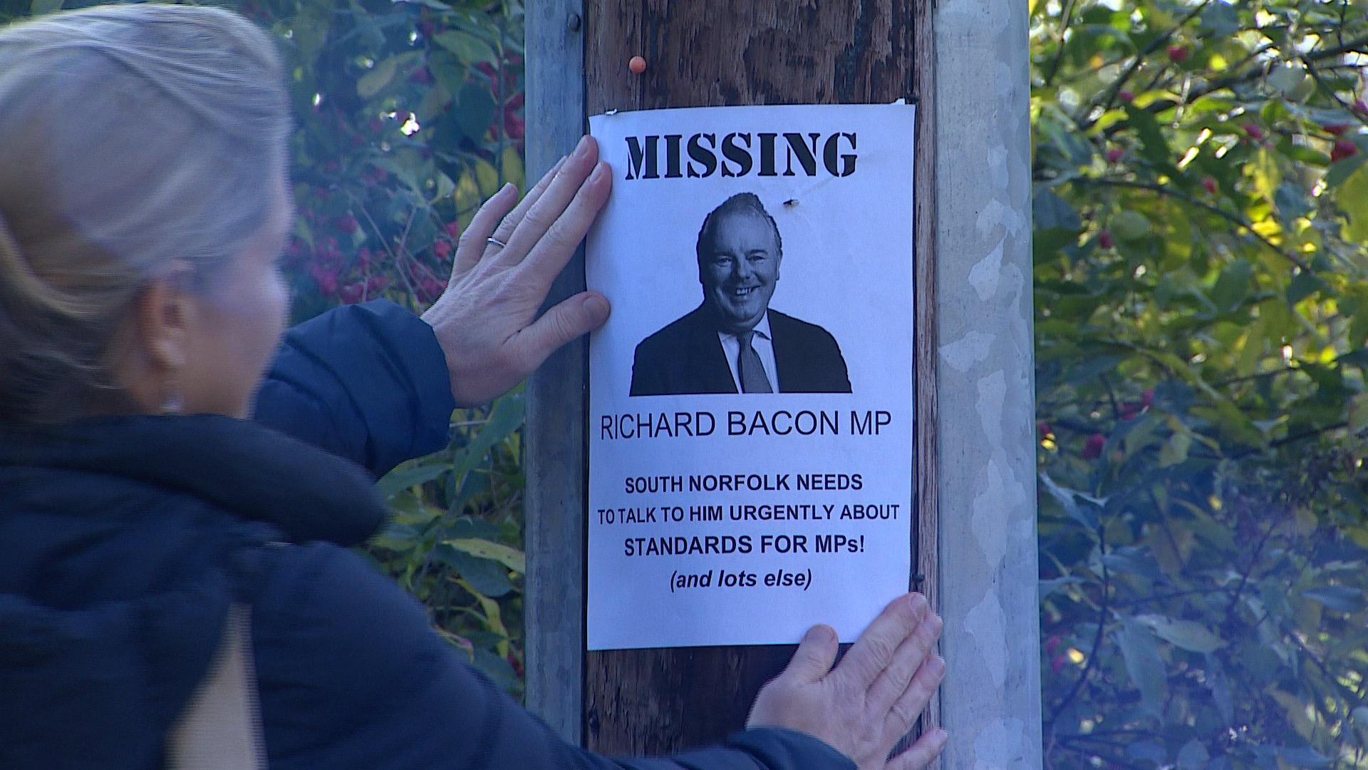 Richard Bacon "missing" poster