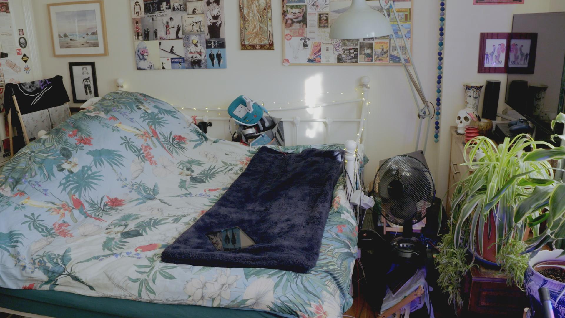 thai's bedroom