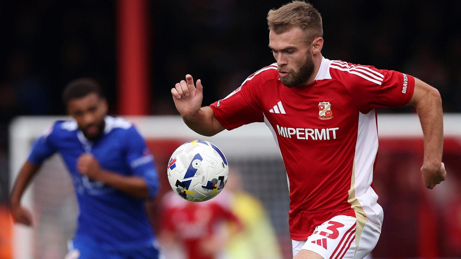 Aaron Drinan controls the ball against Bromley