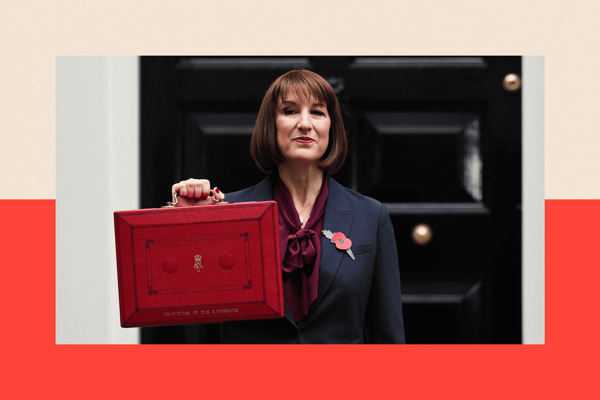 Rachel Reeves holding the red box at 11 Downing Street