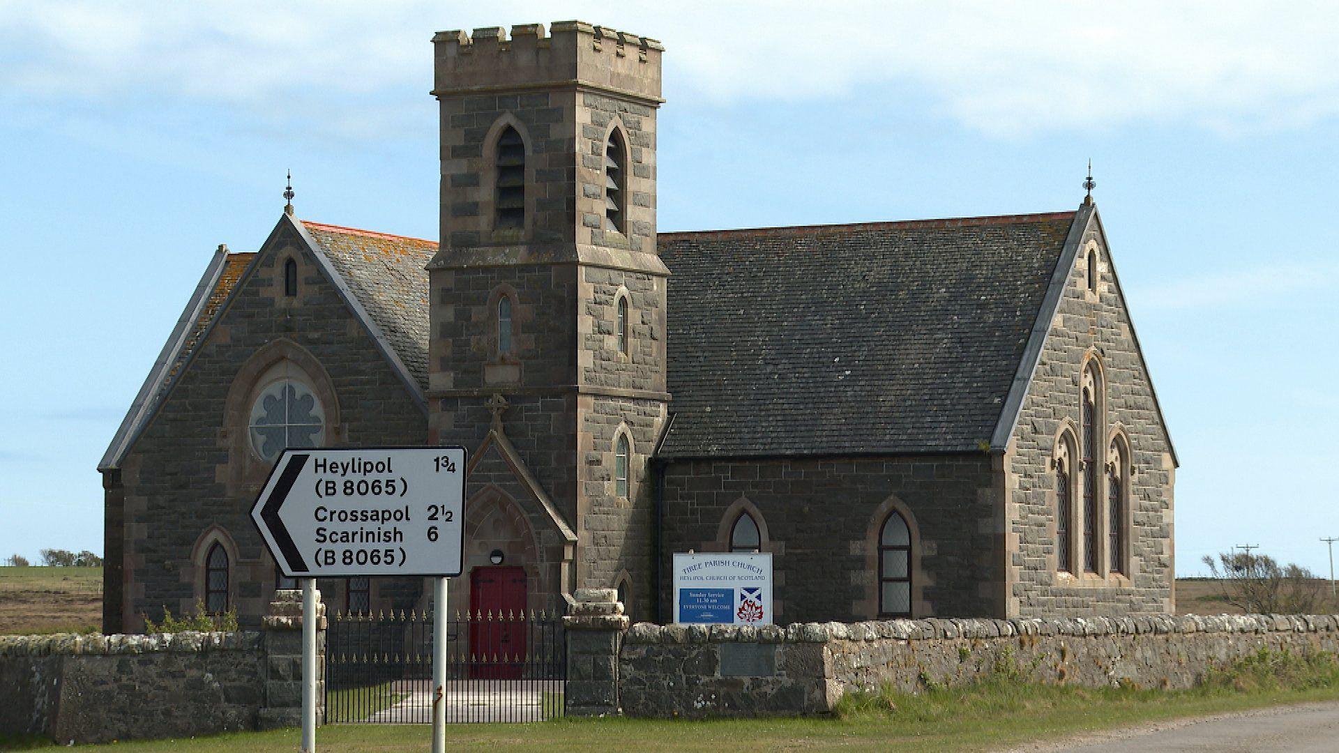 Eaglais na h-Alba ann an Tiriodh