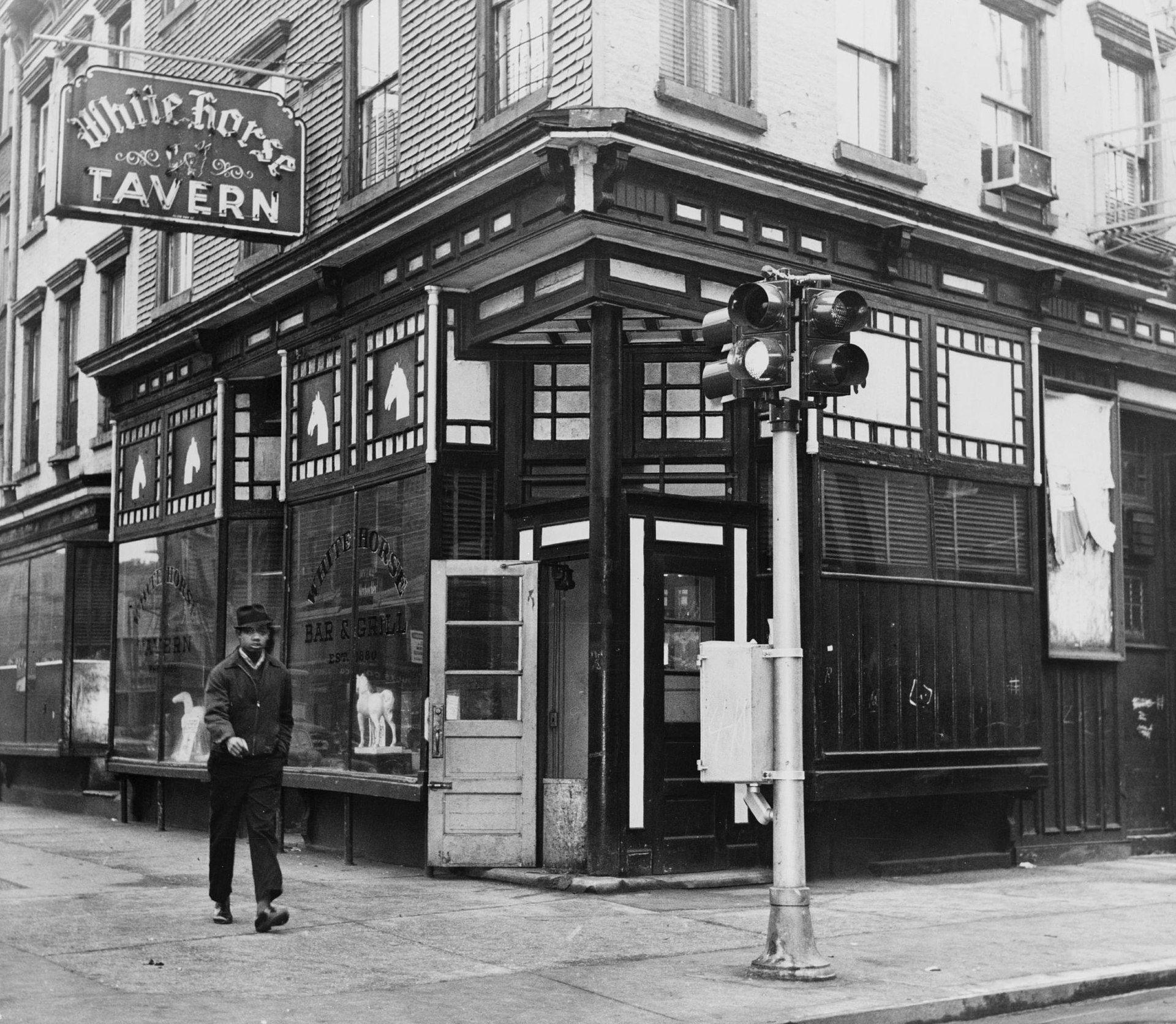 Tafarn The White Horse yn 1961