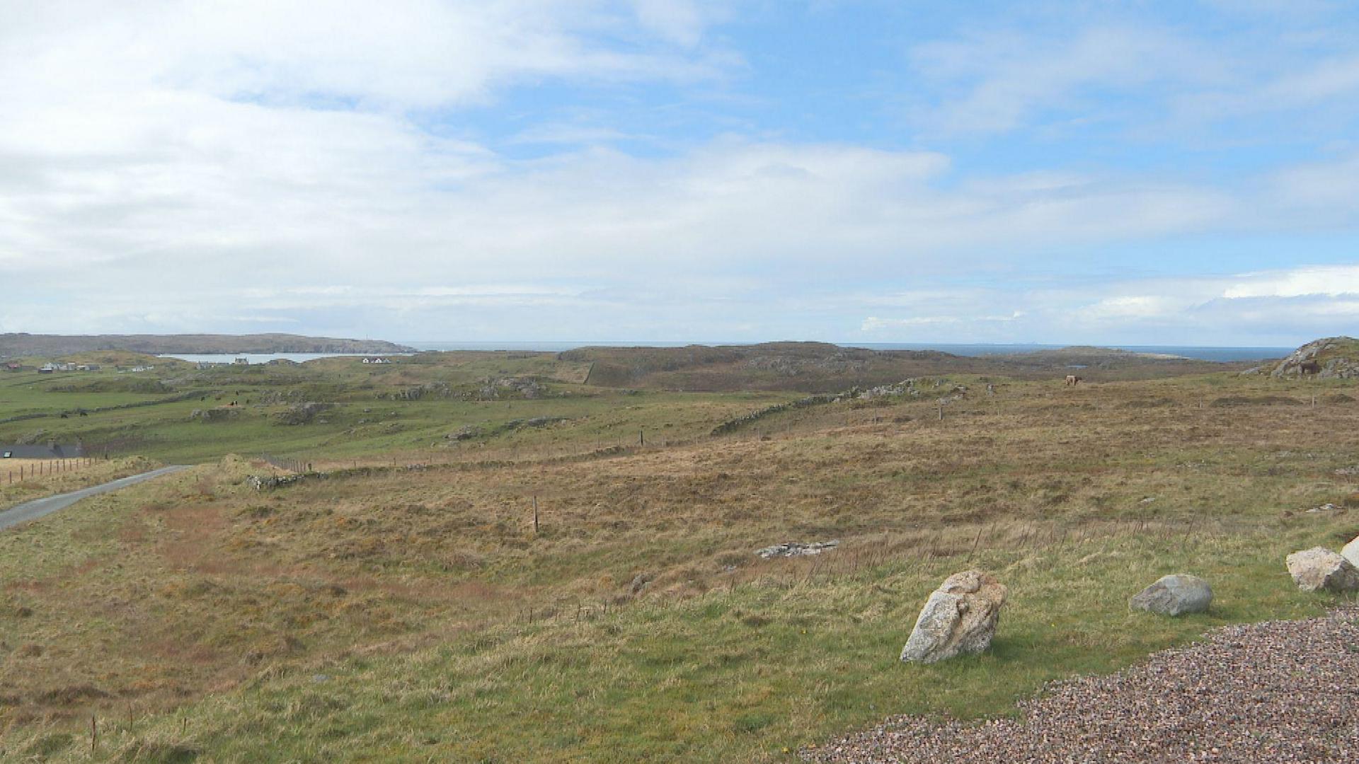 An làrach an Ùig far a bheil cathrannas airson goireas do theaghlaichean le dùbhlain shlàinte a thogail
