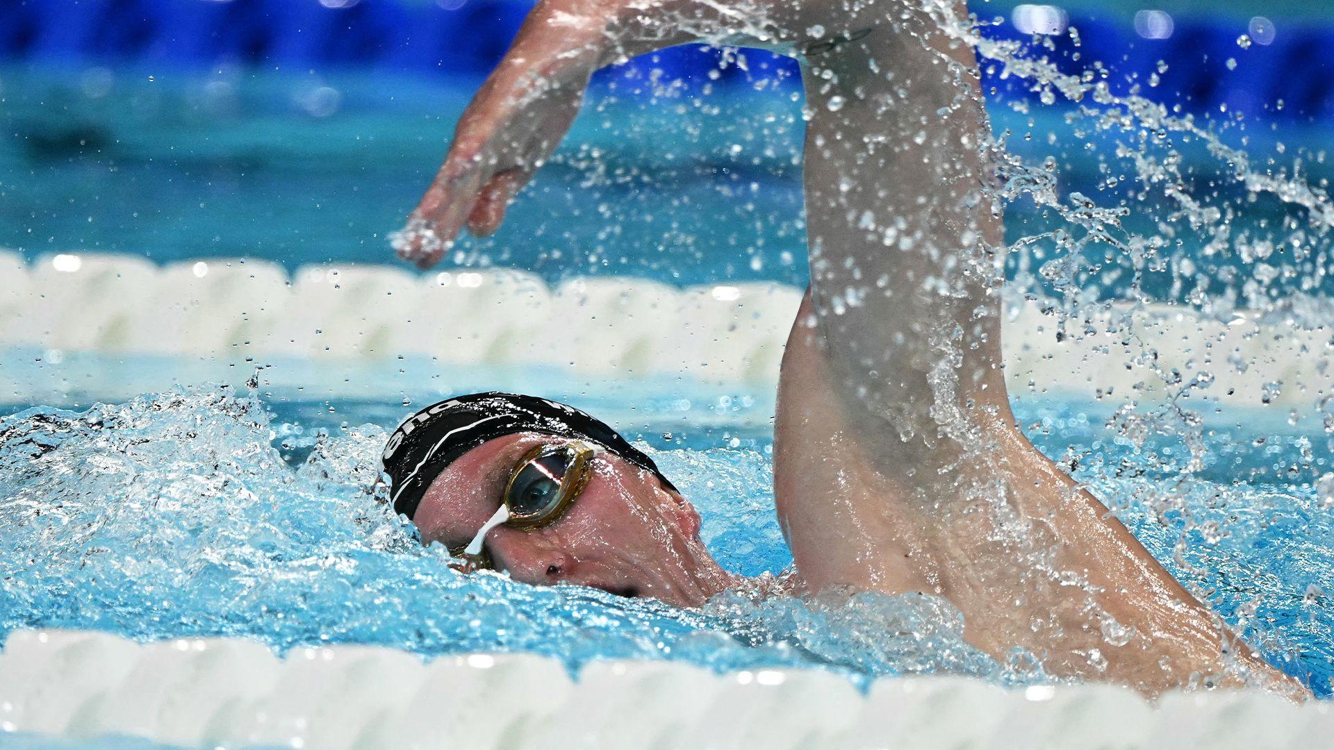 Olympics swimming: Daniel Wiffen wins gold medal in Paris - BBC Sport