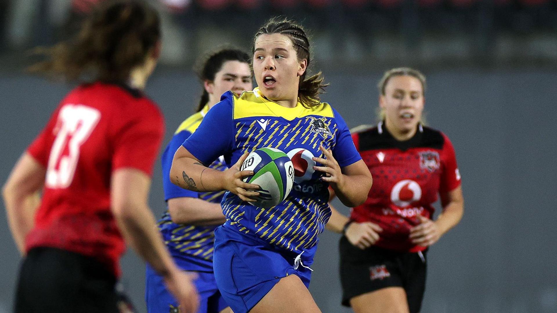 Maise Davies in action for Gwalia Lightning last season