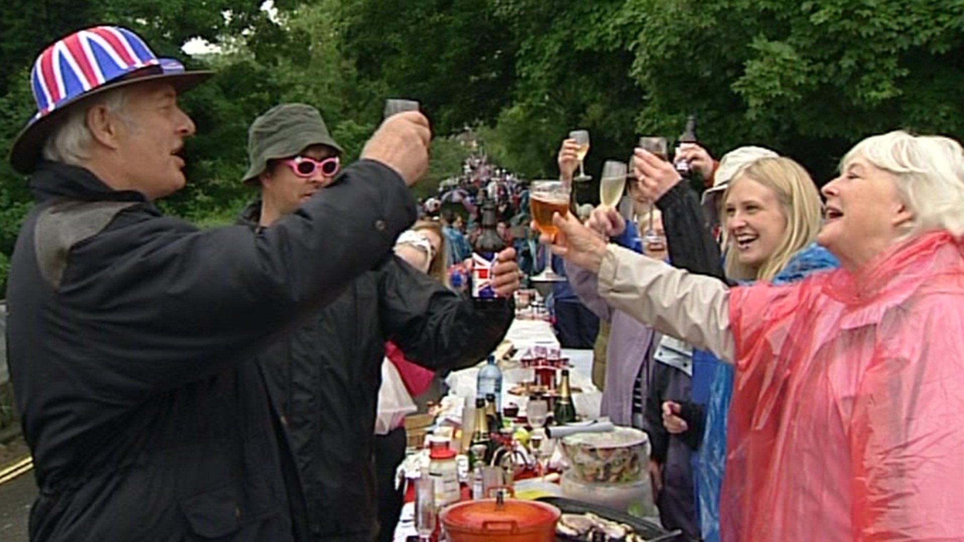 Goring and Streatley Jubilee street party