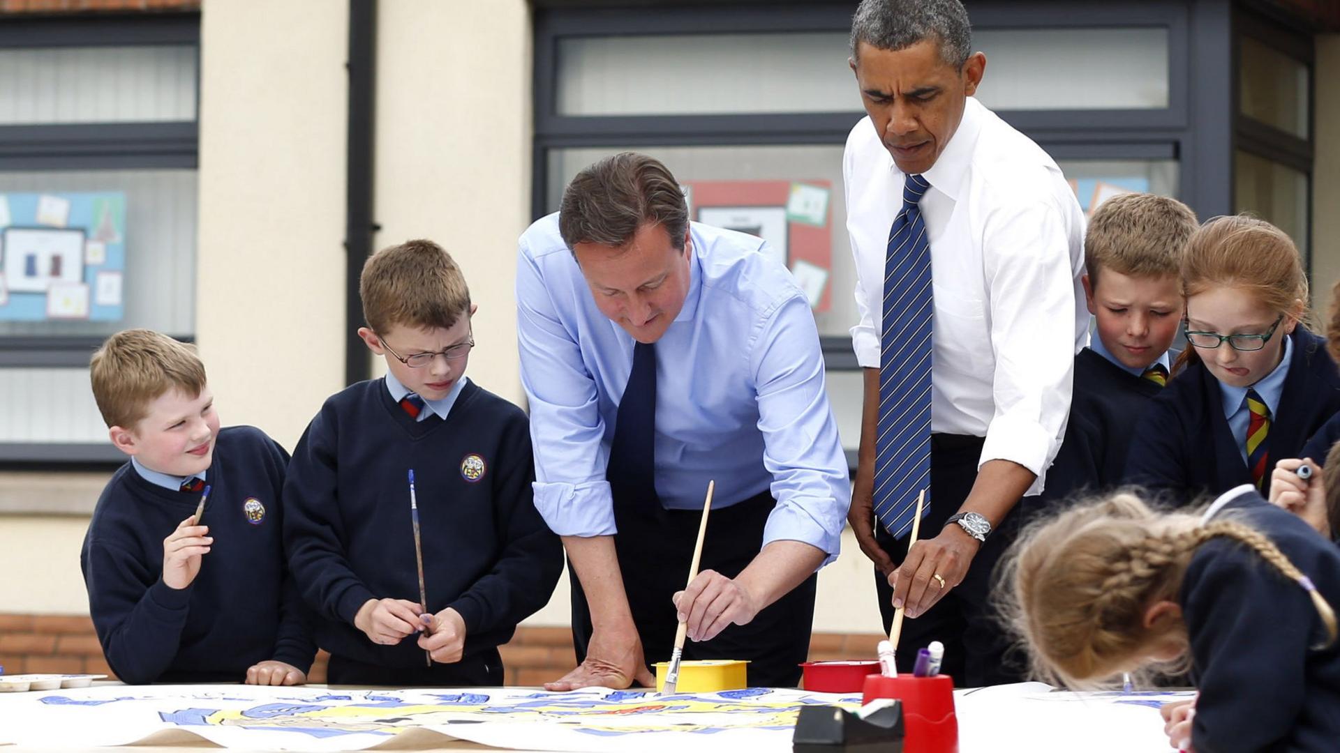 David Cameron and Barrack Obama painting