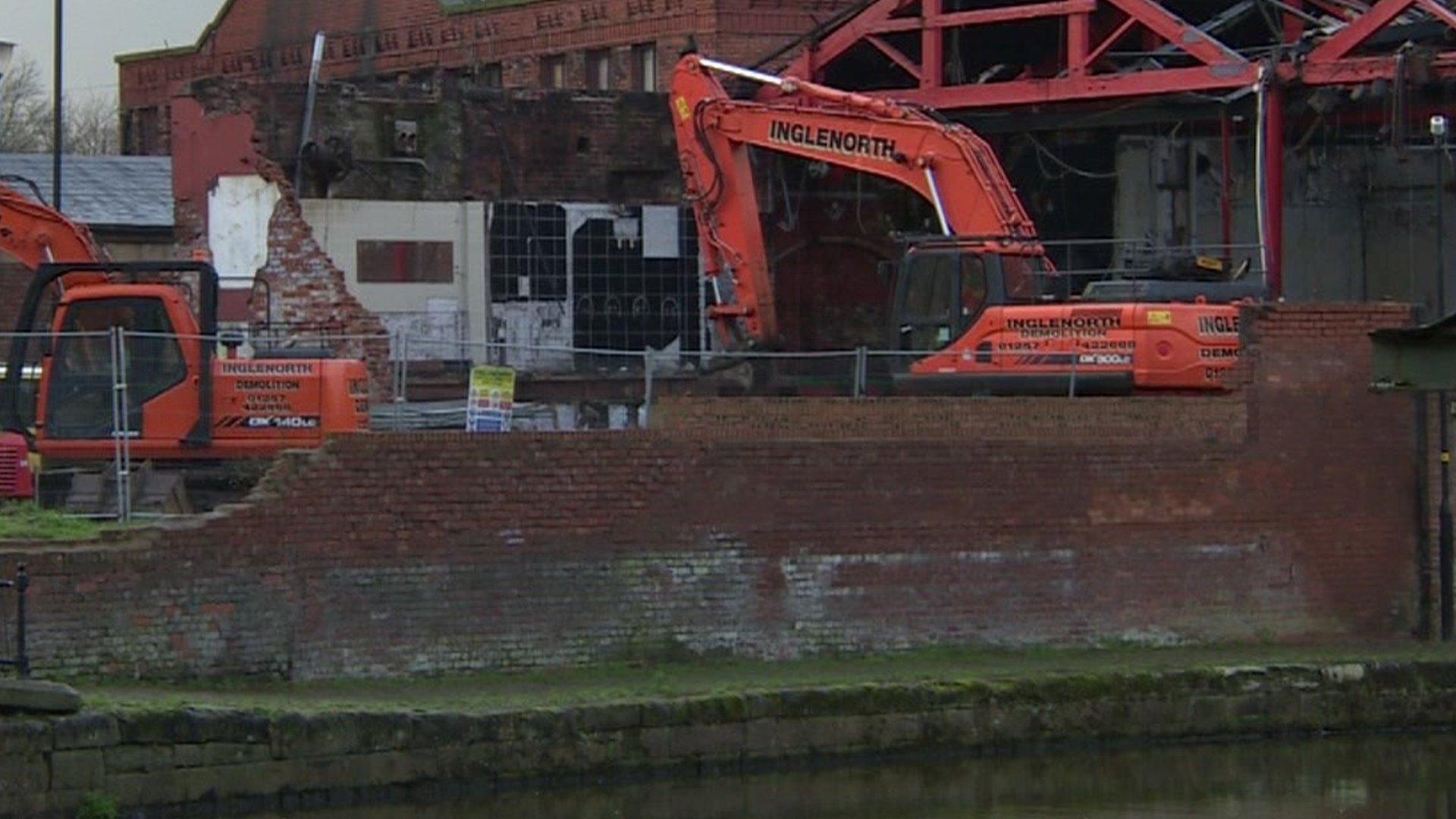 Wigan Pier Nightclub demolition