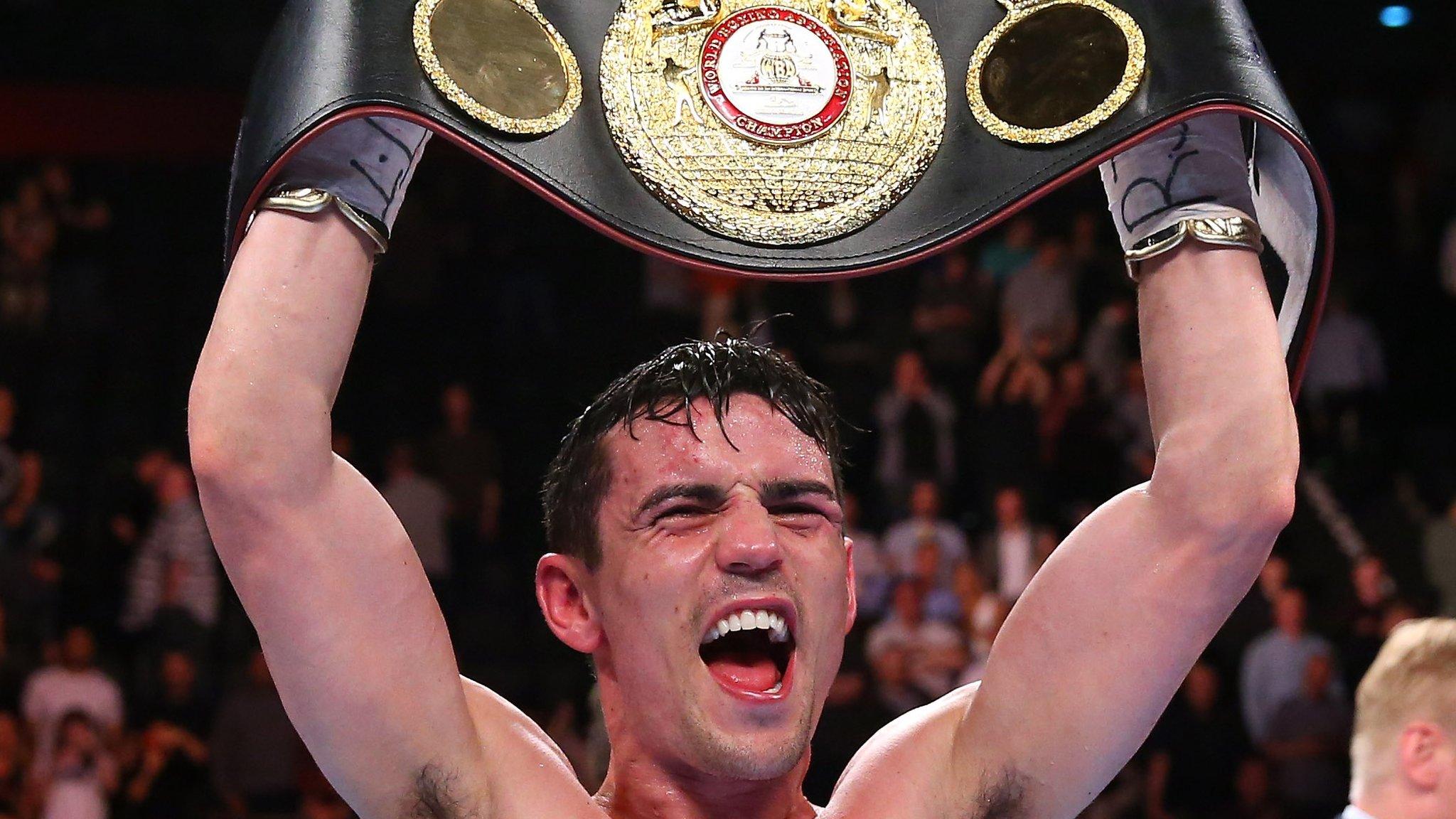 Anthony Crolla beats Ismael Barroso