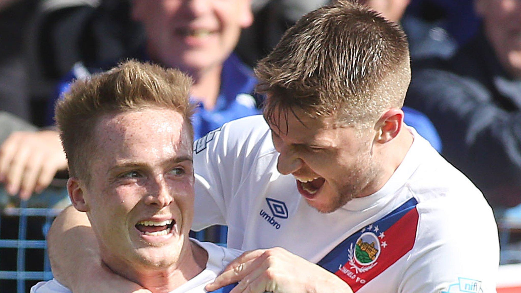 Linfield beat Coleraine 5-1