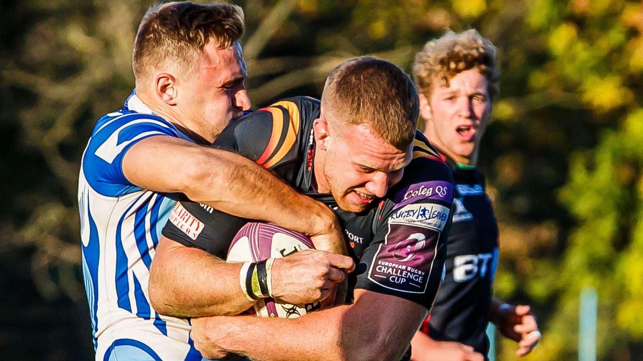 Jack Dixon in action for Dragons