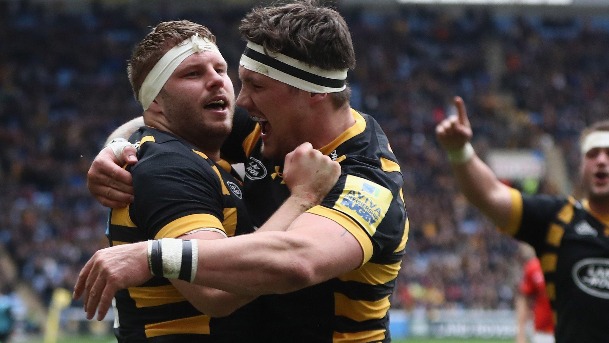 Wasps' Thomas Young (left) celebrates with team mate Guy Thompson