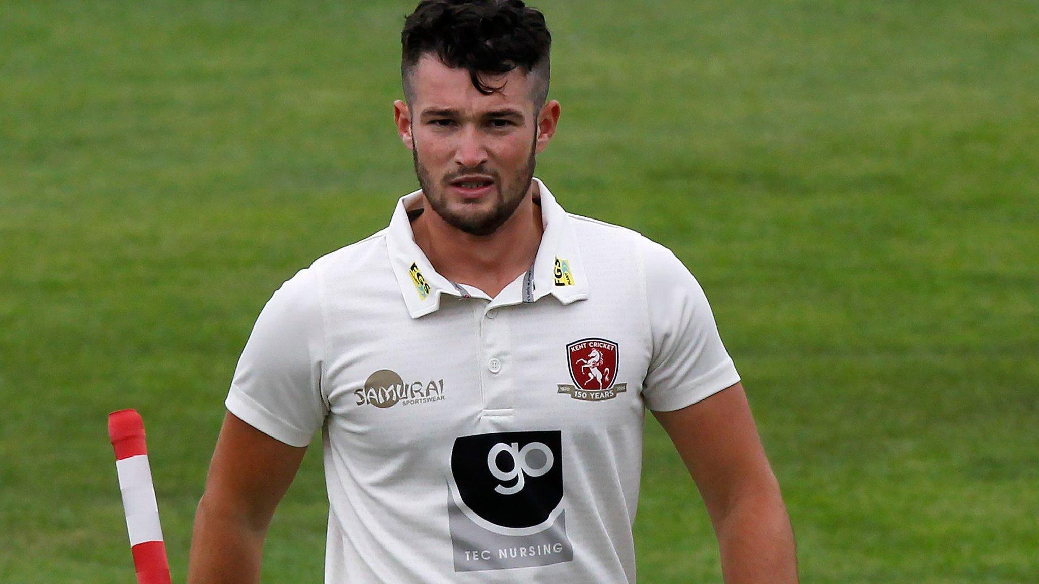 Ollie Robinson batting for Kent