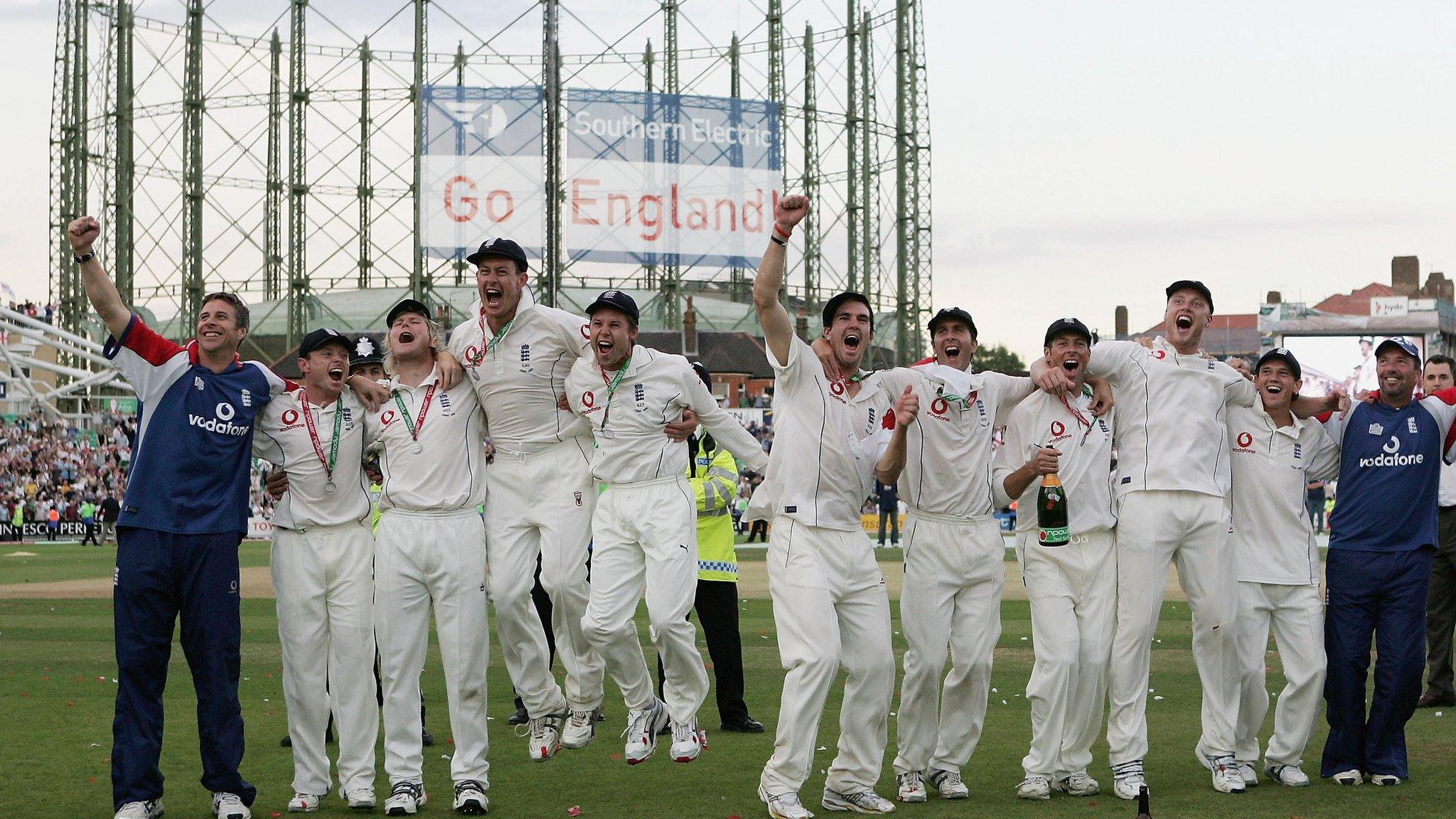 England celebrate winning the 2005 Ashes at The Oval